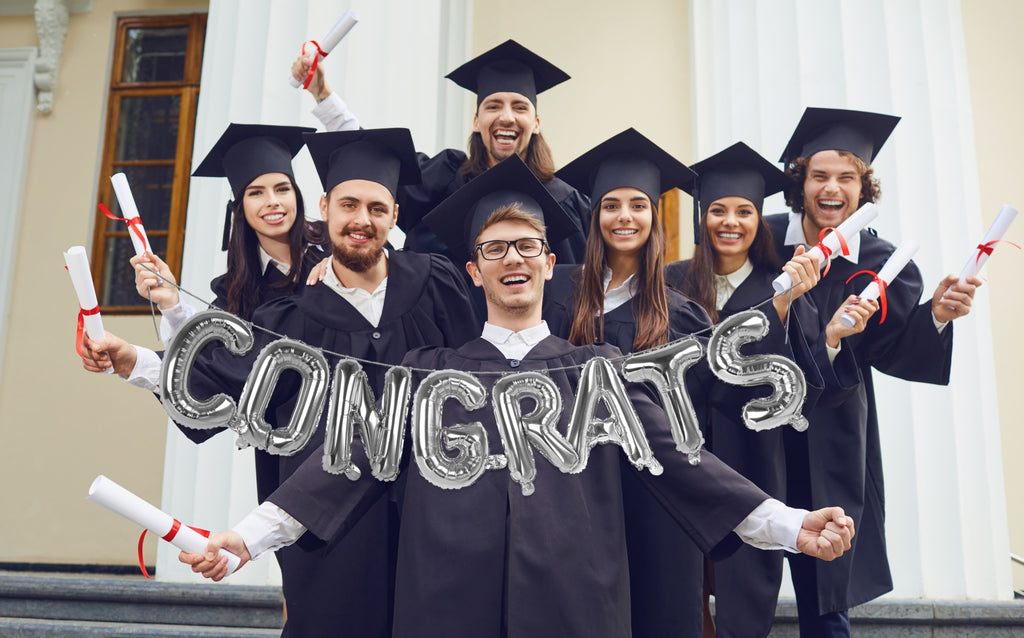 16 Inch Silver Foil Congrats Balloons