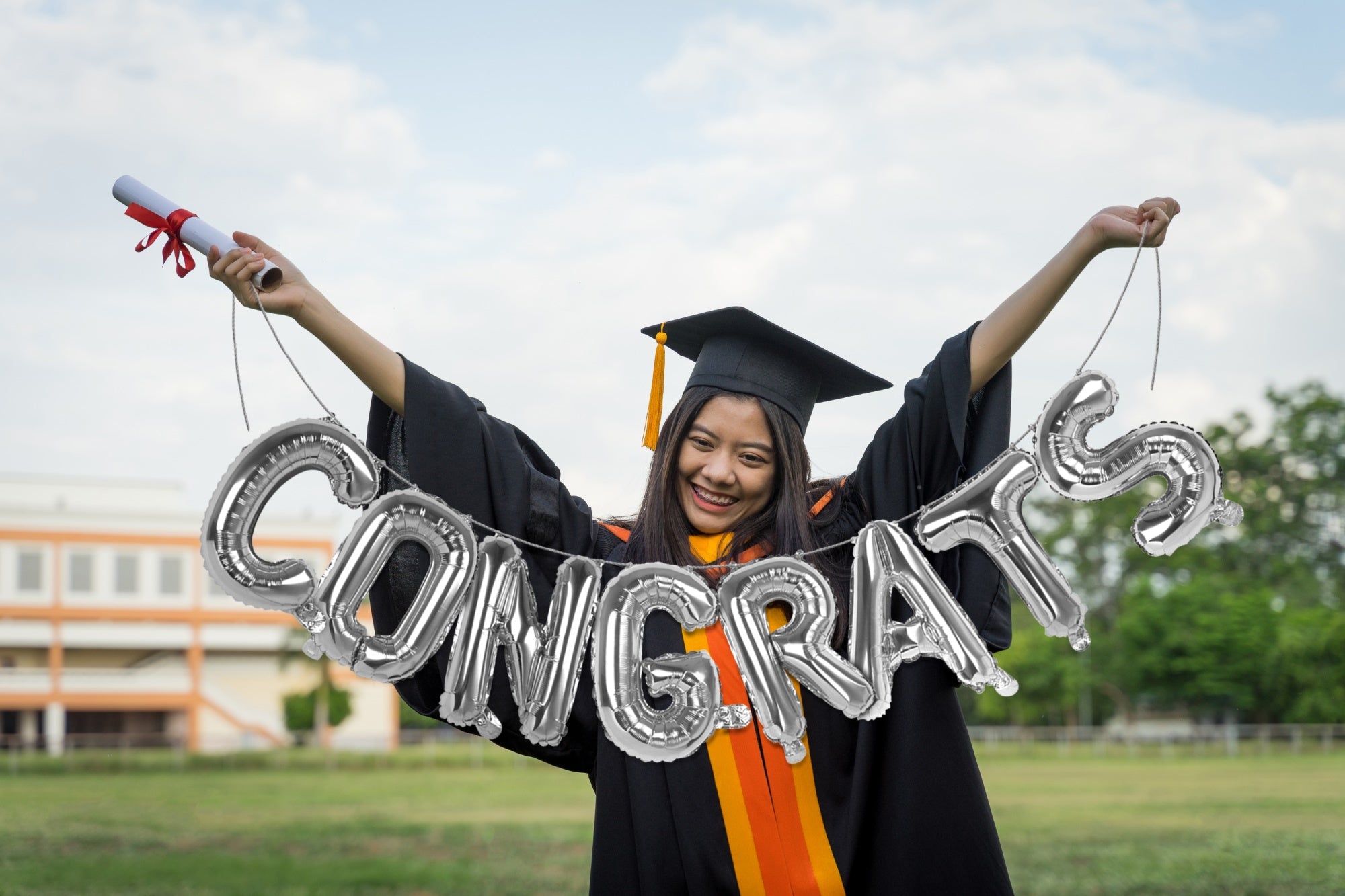 16 Inch Silver Foil Congrats Balloons