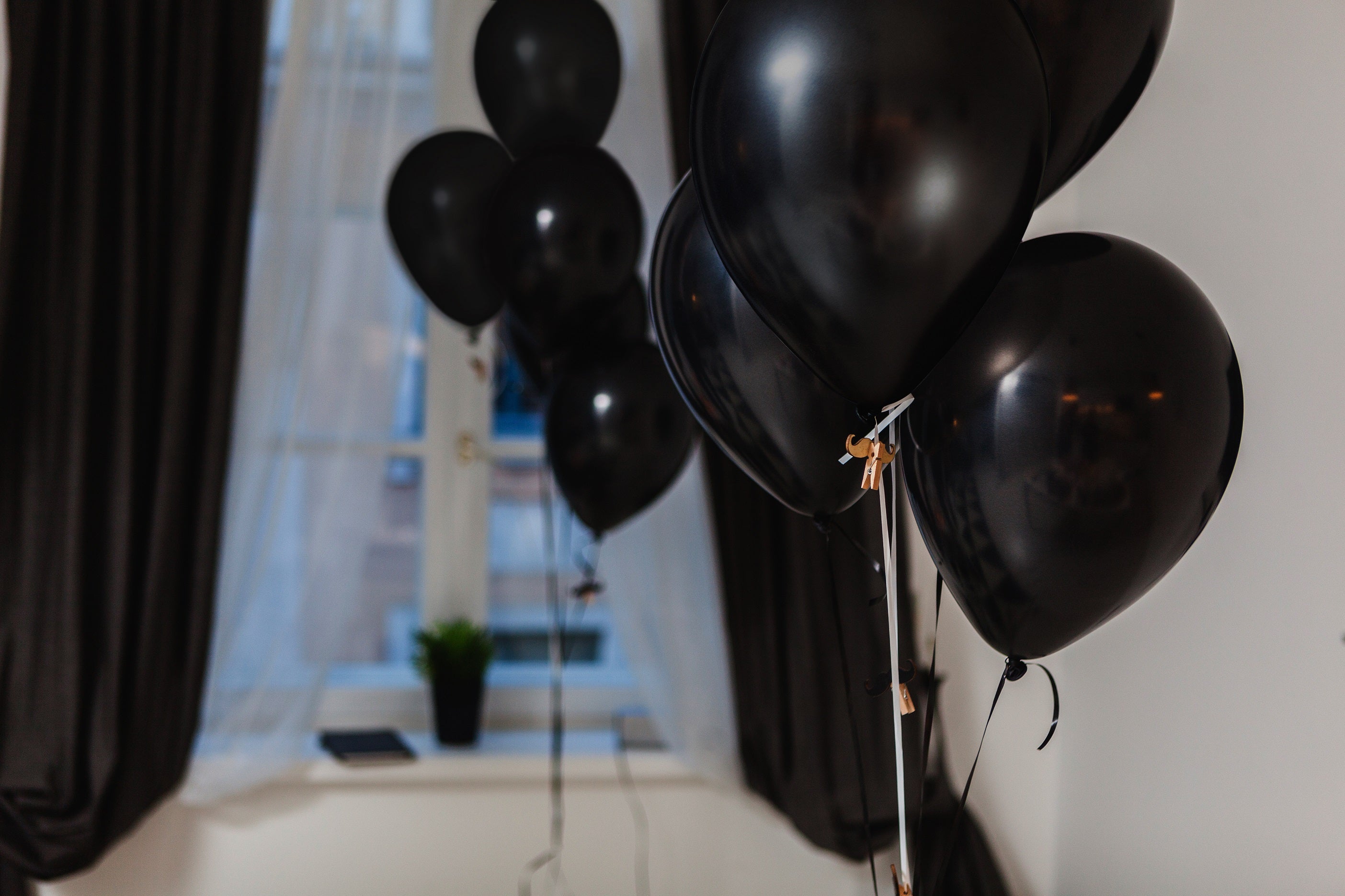 Pearlescent Solid Black Balloons - 12 Inch Latex Balloons