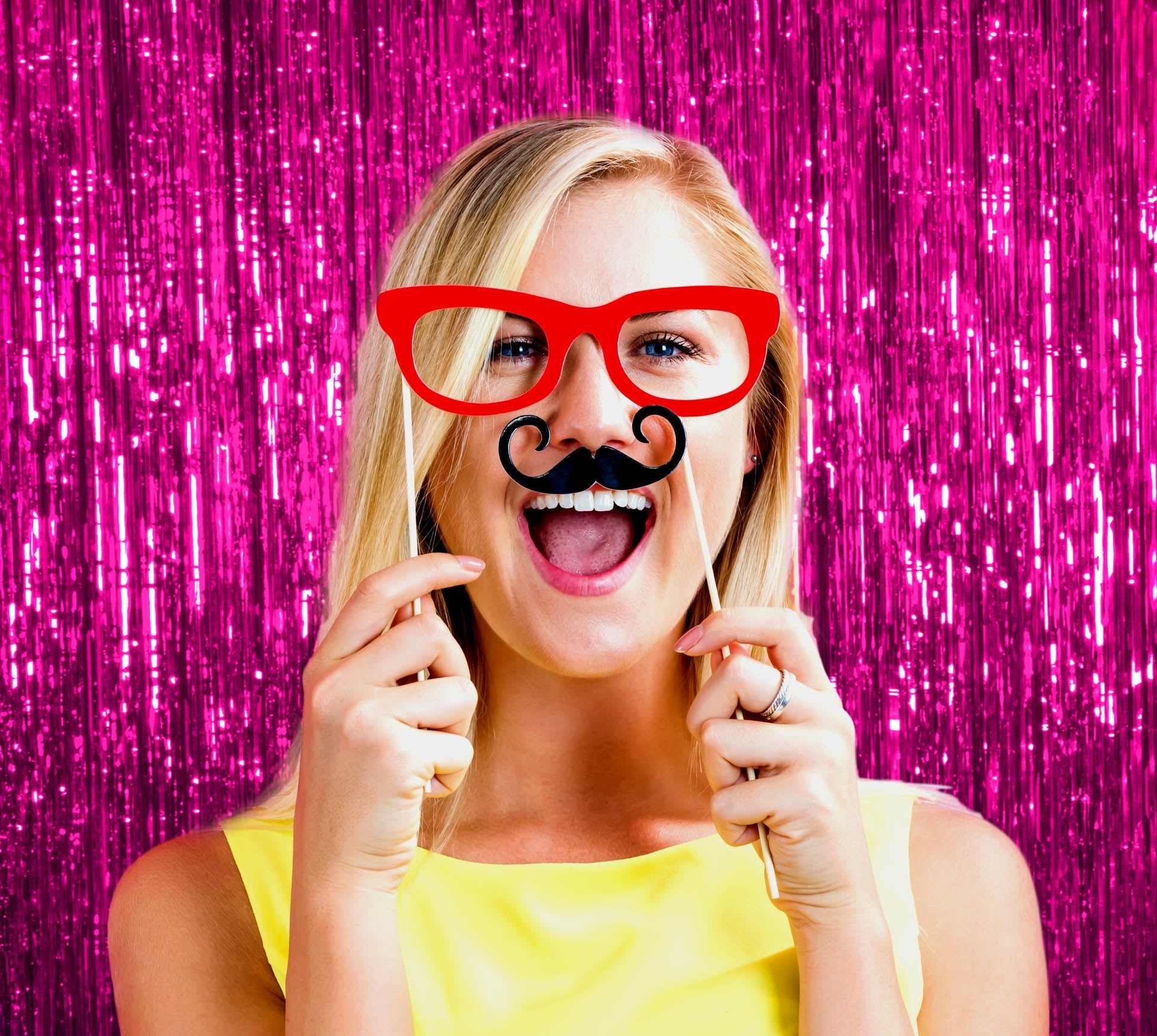 Magenta Pink Foil Fringe Curtain - 3ft x 8ft Tinsel Curtain