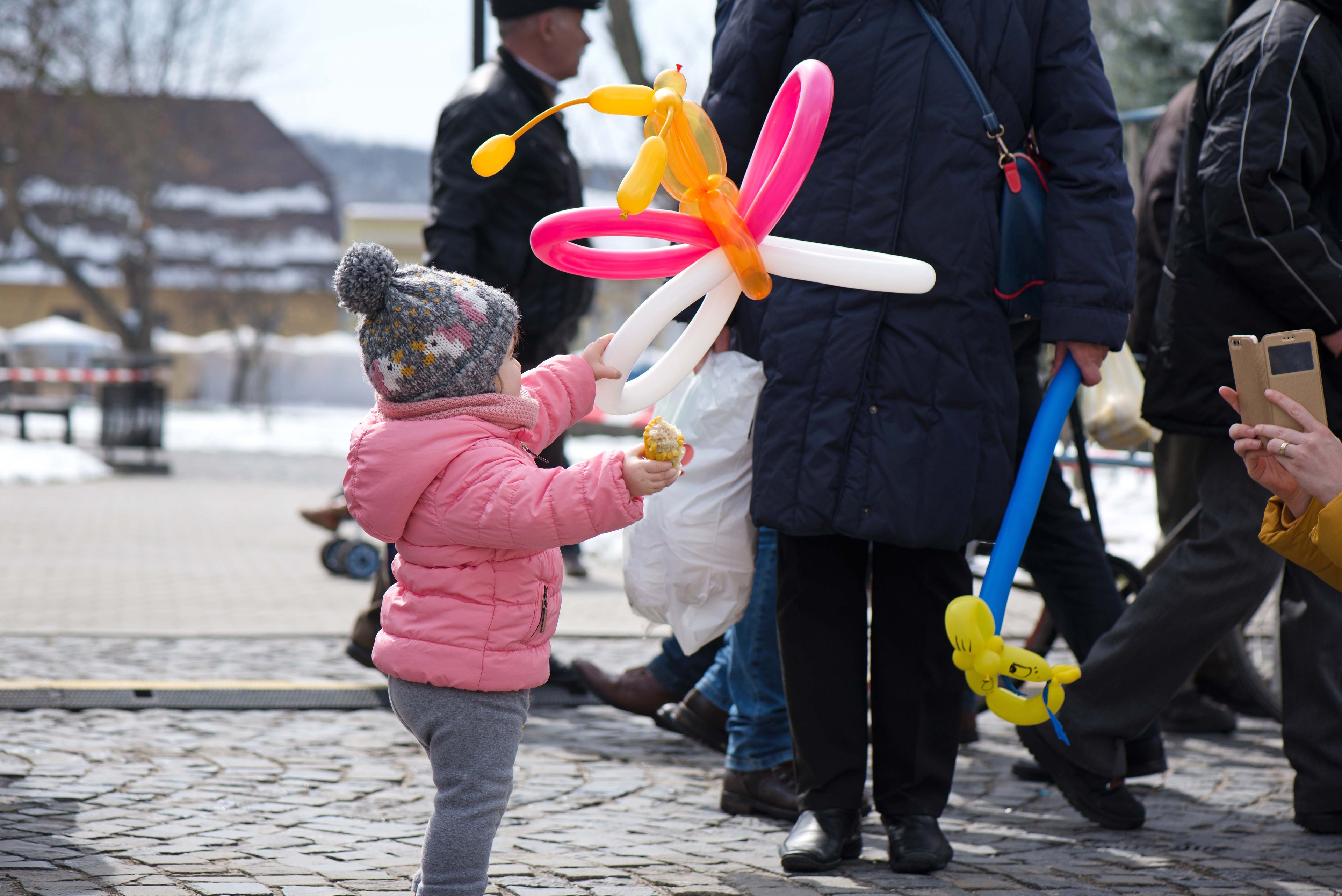 Light Orange Twisting Balloons - Long Balloons