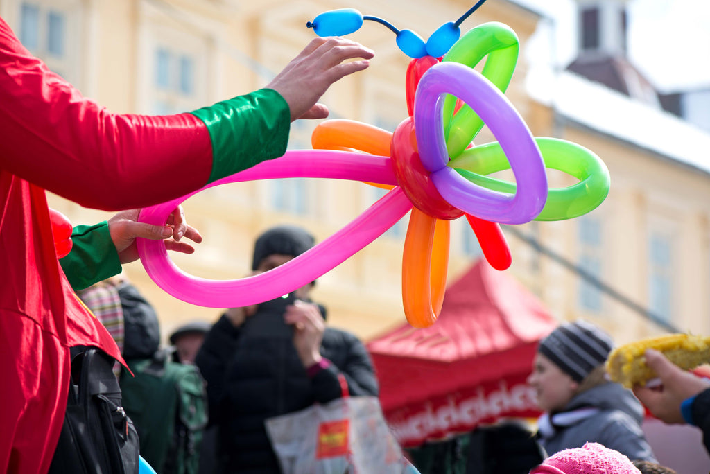 Lime Green Twisting Balloons - Long Balloons