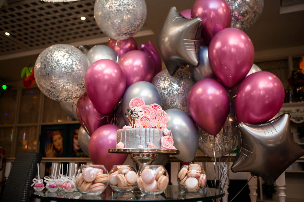 Red Chrome Balloons - 12 Inch Latex Balloons