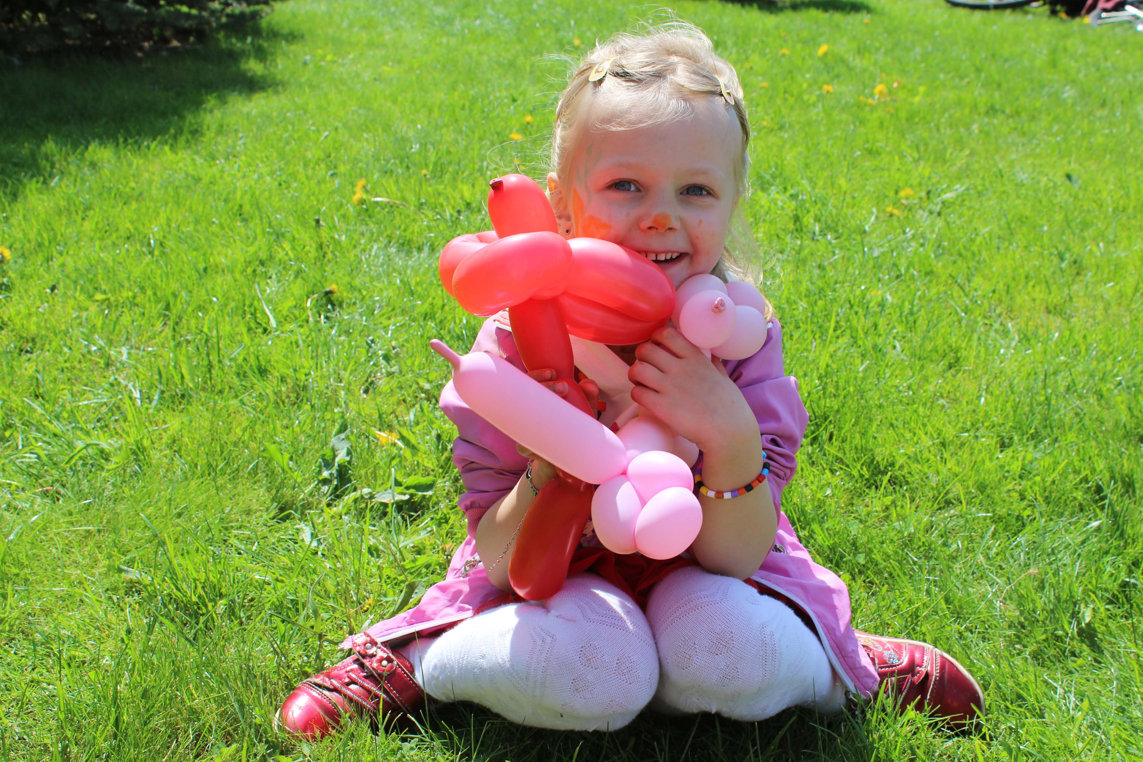 Light Pink Twisting Balloons - Long Balloons