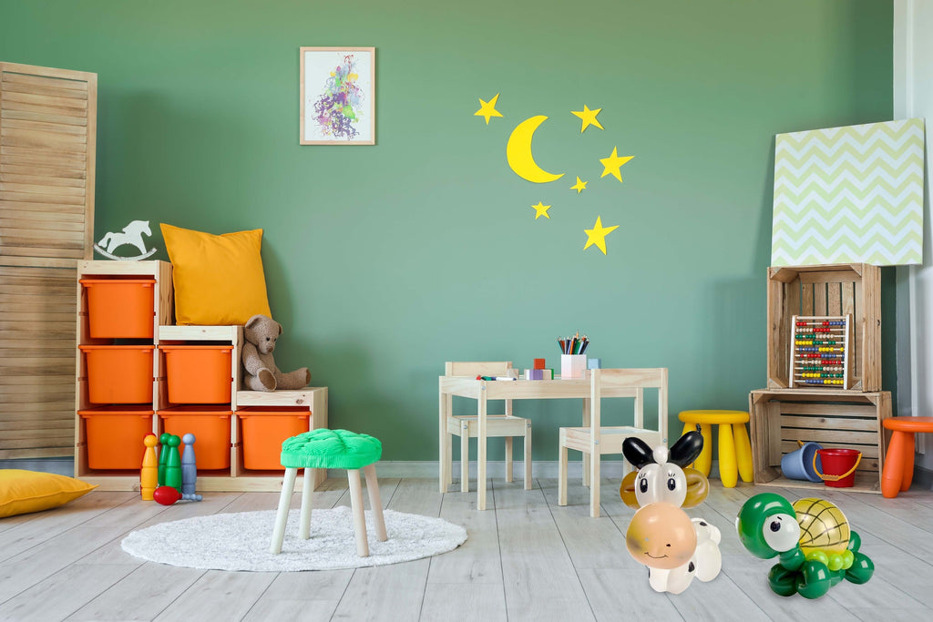 Pine Green Twisting Balloons - Long Balloons