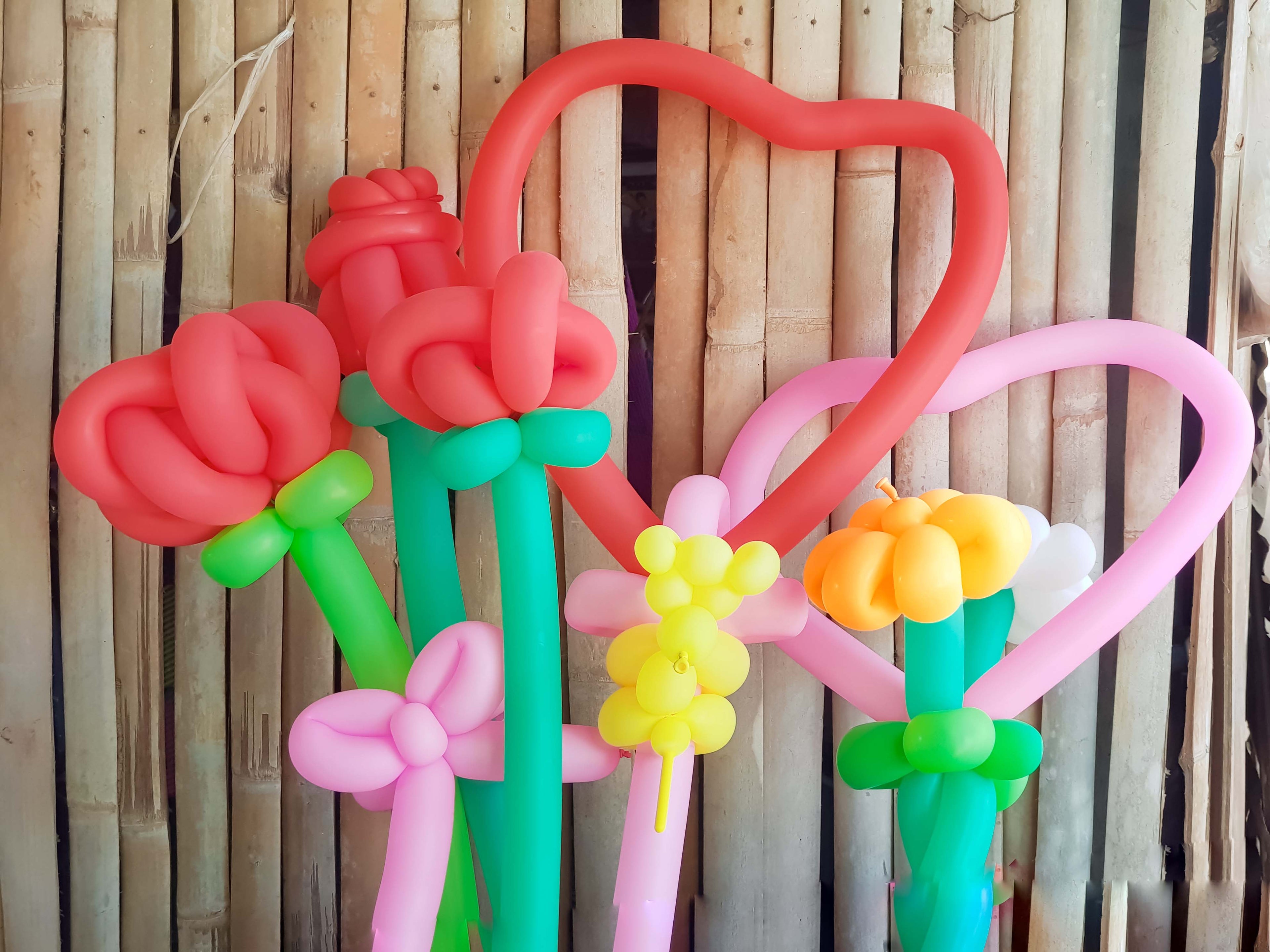 Light Orange Twisting Balloons - Long Balloons